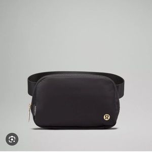 Lululemon Everywhere Belt Bag 1L Black and Gold